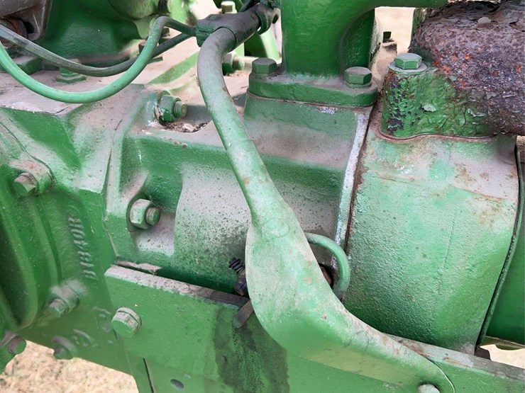 john-deere-model-b-image-23