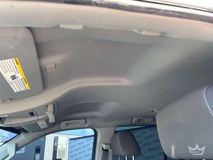 2020-chevrolet-tahoe-image-19