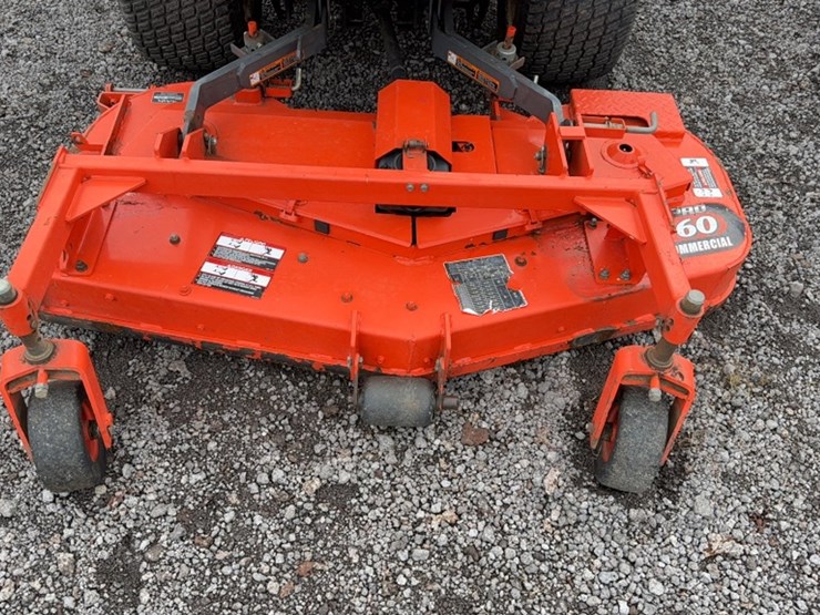 kubota-f2690-image-4