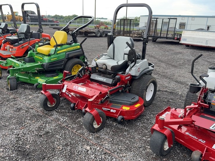 #3090-•-2017-exmark-lazer-z-zero-turn-mower-image-1