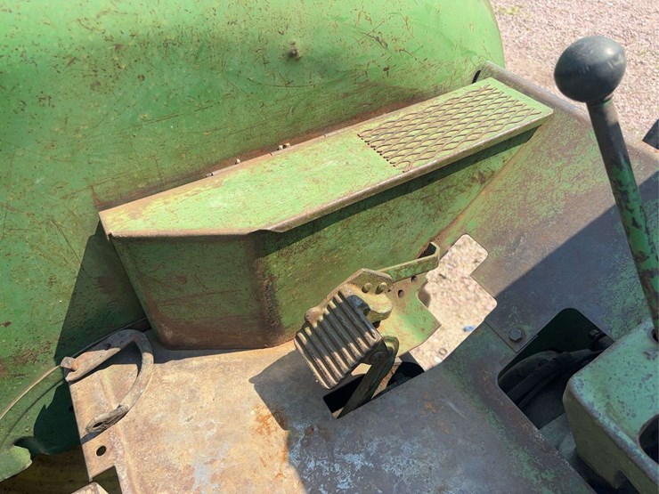 john-deere-630-image-58