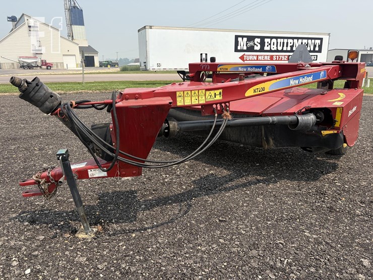 2016-new-holland-h7230-image-2