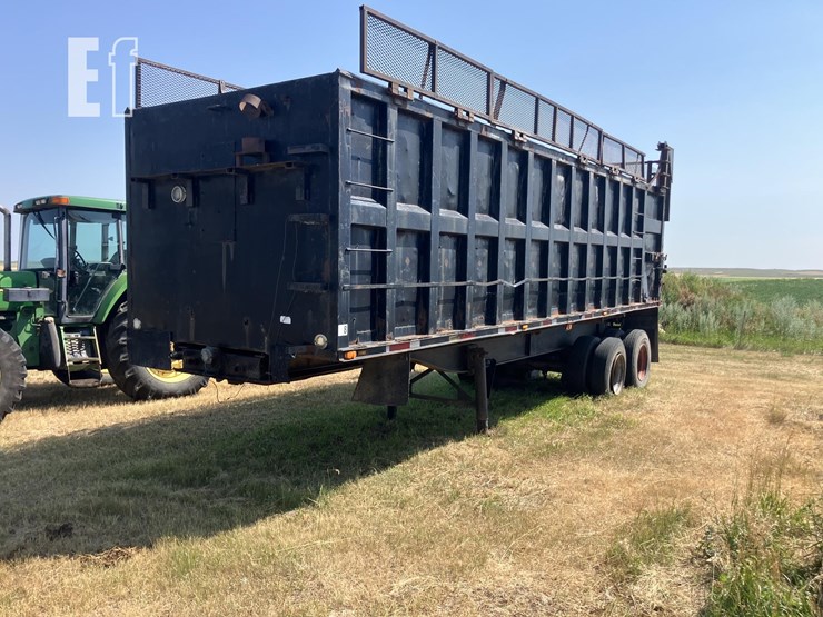silage-wagon-image-1