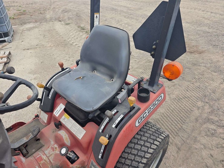 2005-massey-ferguson-gc2300-image-25