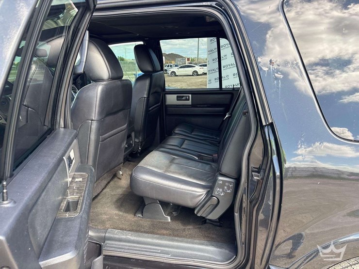 2015-ford-expedition-image-22