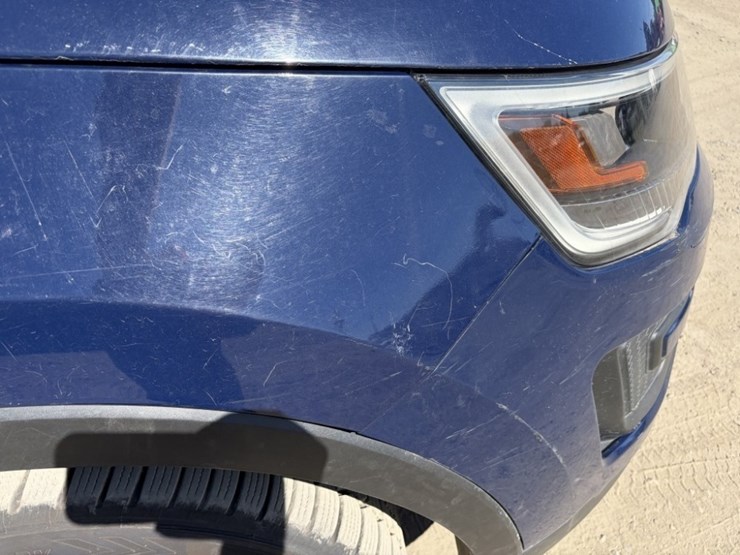 2017-ford-explorer-image-27