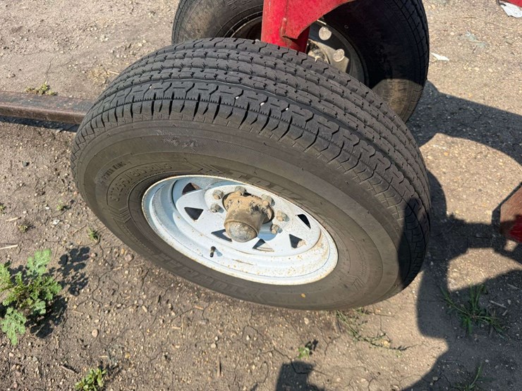 10-bale-round-bale-trailer,-just-went-through-the-shop,-235/80r16-tires-on-8-bolt-rims,-believed-to-image-9