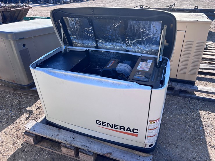 #39759-•-generac-generator-|-for-parts/repairs-image-2