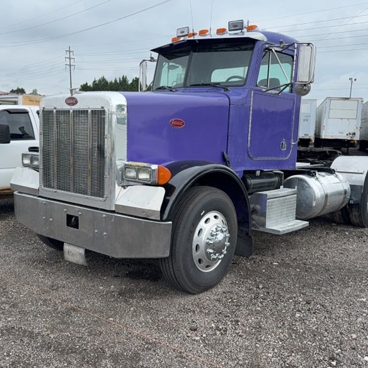 2000 PETERBILT 378