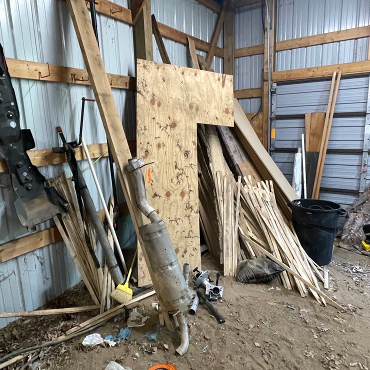 #7103 • Misc Metal and Tools