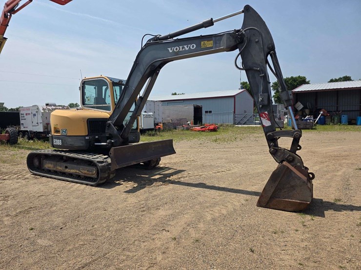 2007-volvo-ecr88-image-8