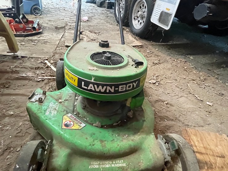 #7105-•-lawn-boy-push-mower-image-5