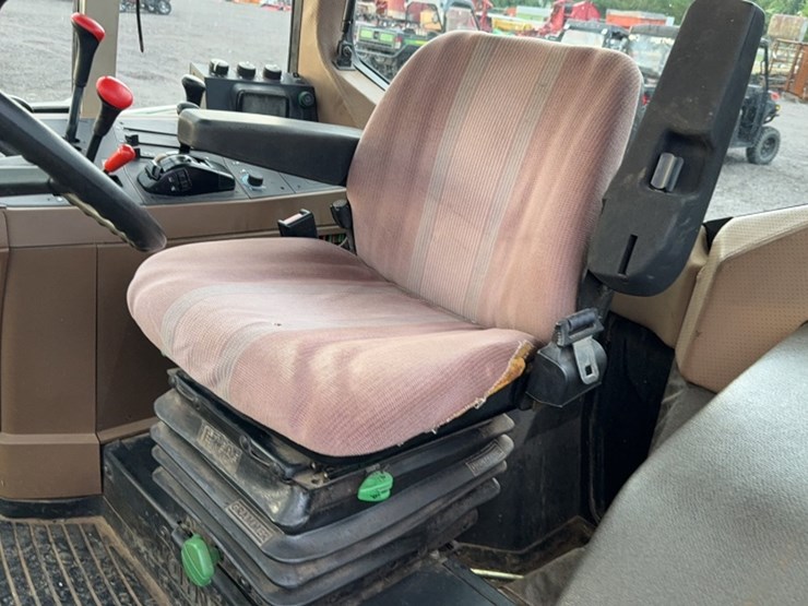 john-deere-6300-image-18