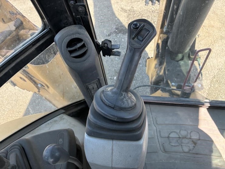 2008-caterpillar-430e-image-30