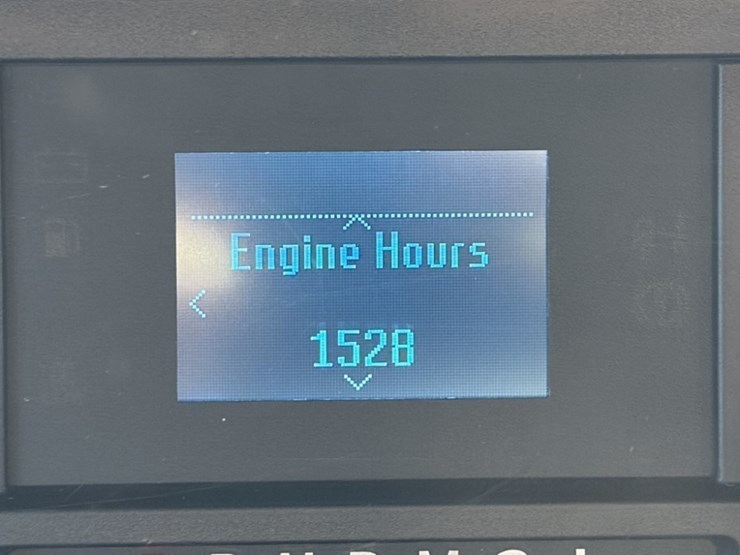 2021-ford-f650-image-27