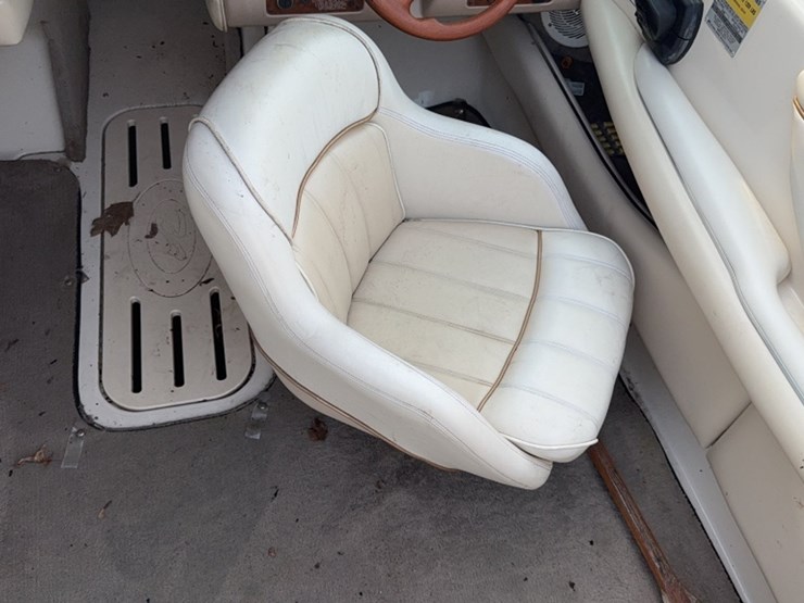 #3061-•-1995-searay-20'-run-about-boat-image-15