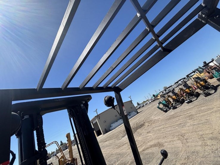 yale-glp50-forklift-image-25