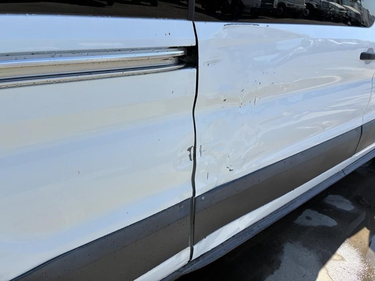2018-ford-transit-image-8