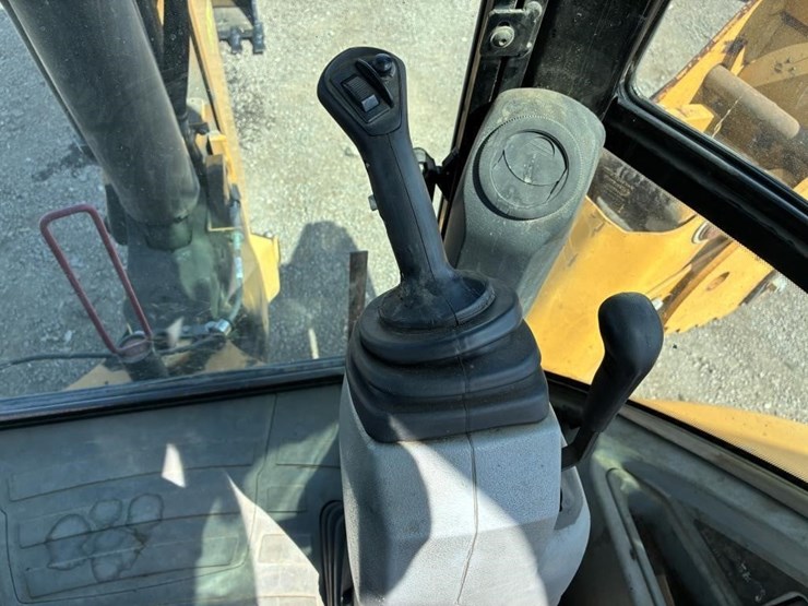 2008-caterpillar-430e-image-29