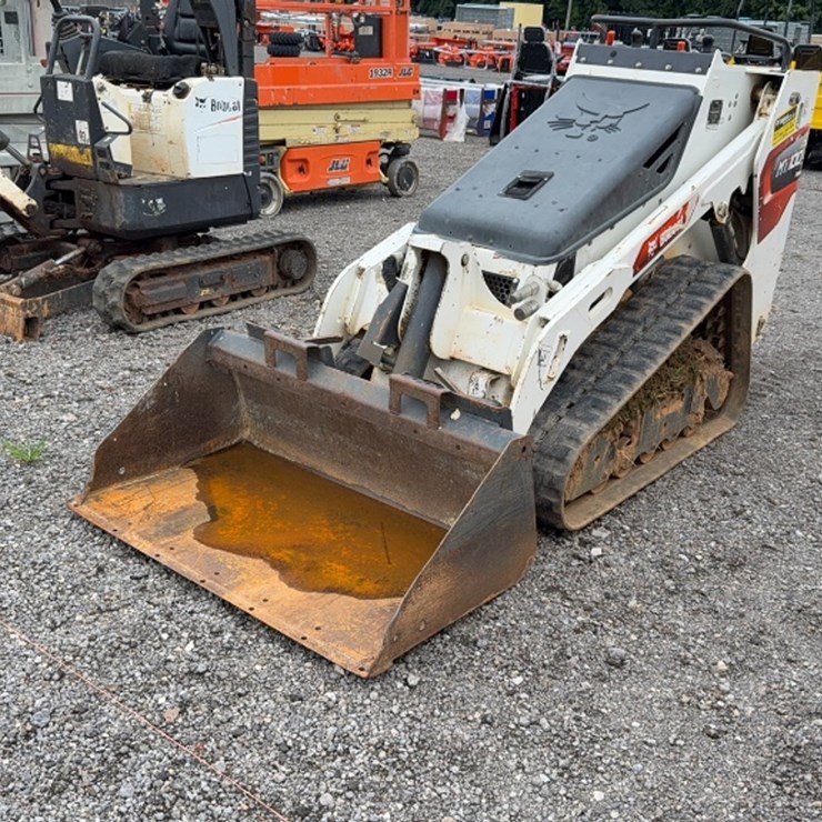 #2091 • 2021 BOBCAT M7100 TRACK MINI SKID STEER