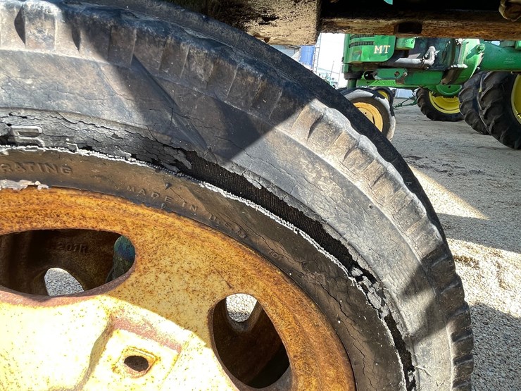 john-deere-h-image-23