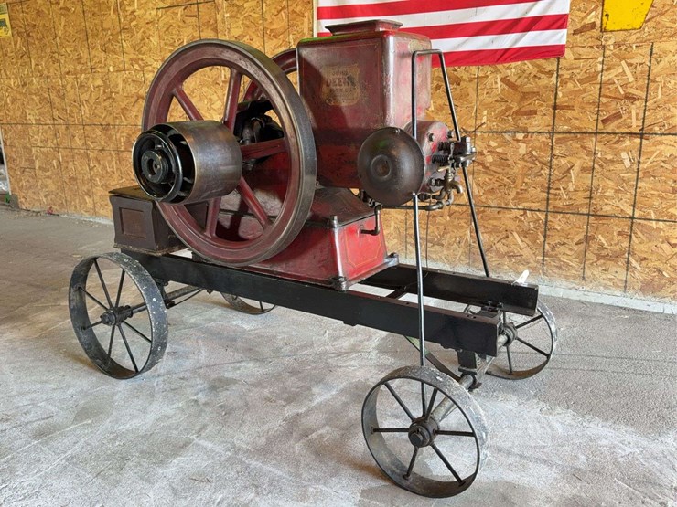 "rare"-stover-john-deere-plow-company-4-horse-hit-and-miss-engine-and-cart-image-1