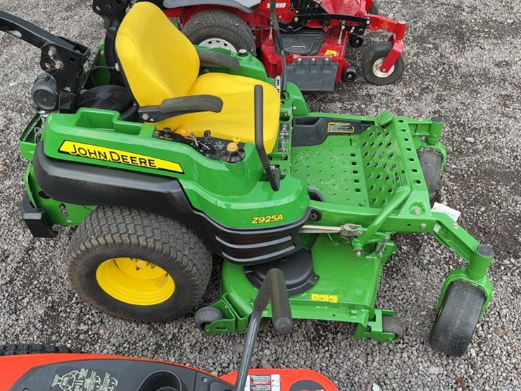 2010-john-deere-z925a-image-7
