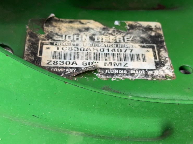 john-deere-z830a-image-9