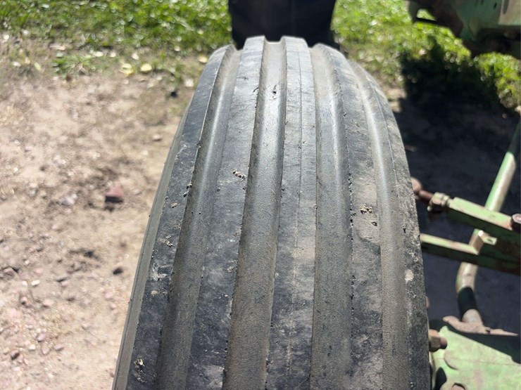 john-deere-720-image-131