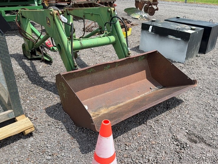 john-deere-146-image-2