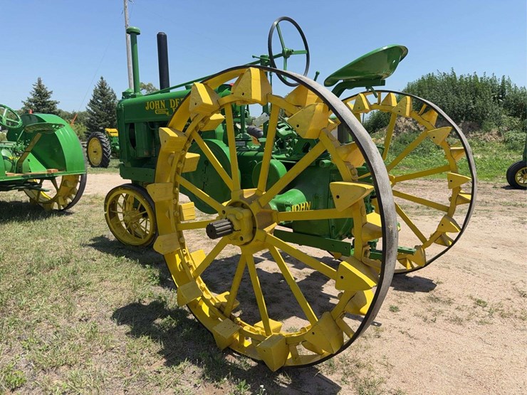 john-deere-g-image-3
