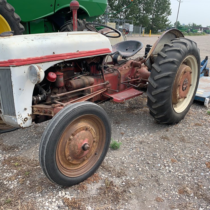FORD TRACTOR