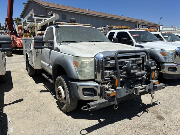 2012-ford-f450-image-2