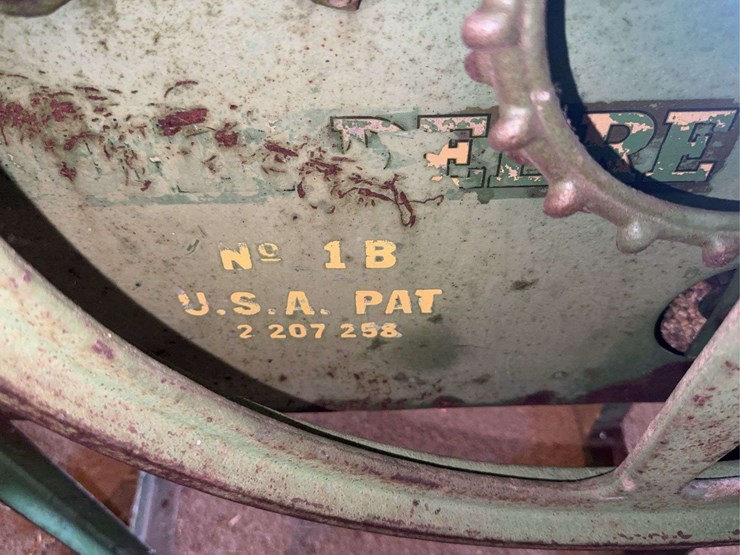 john-deere-1b-corn-sheller-image-7