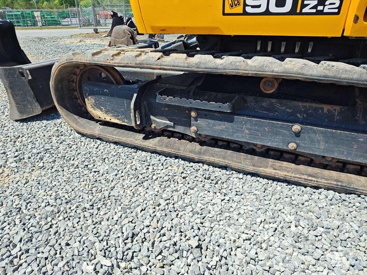 2023-jcb-90z-2-t4-midi-excavator-image-26