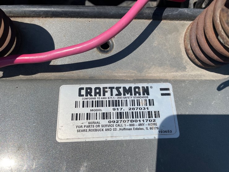 2007-craftsman-lt2000-image-17