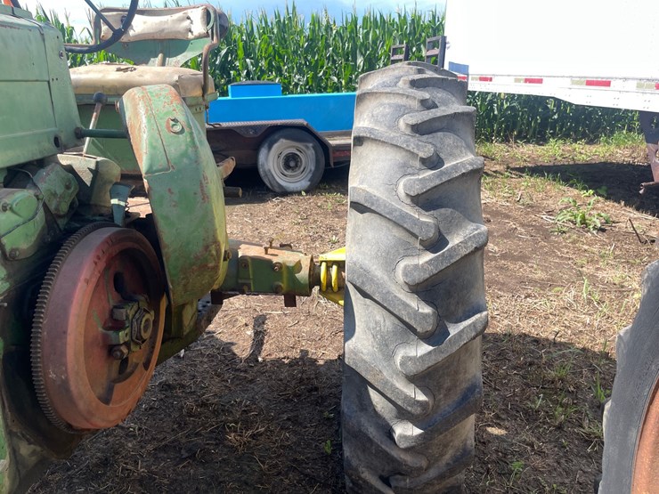 john-deere-60-image-16