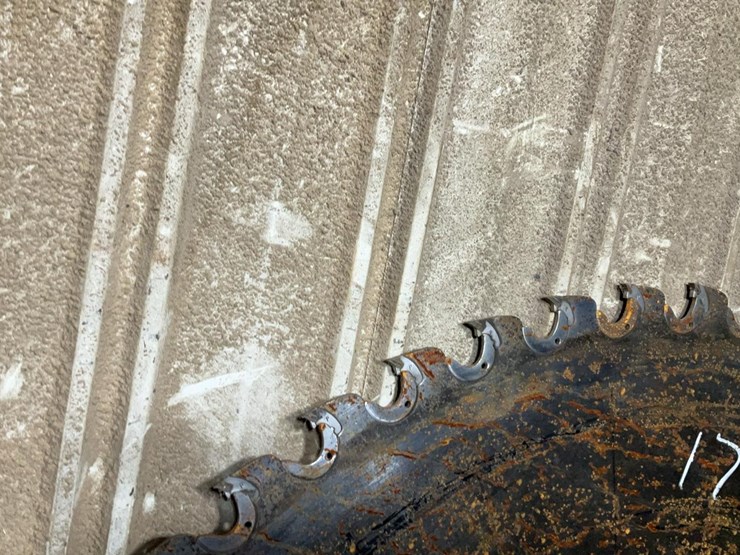 #177-•-56”-circular-saw-blade-image-9