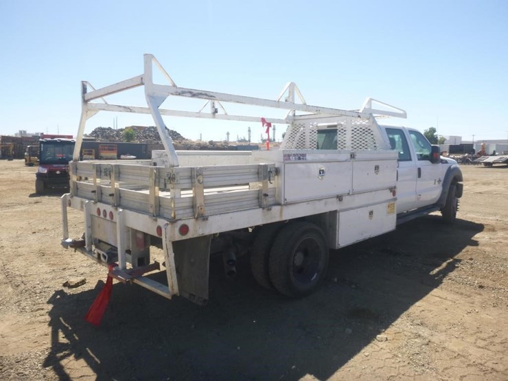 2016-ford-f550-image-3