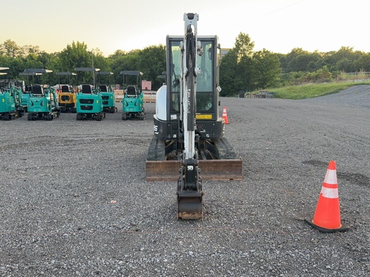 bobcat-e26-image-2