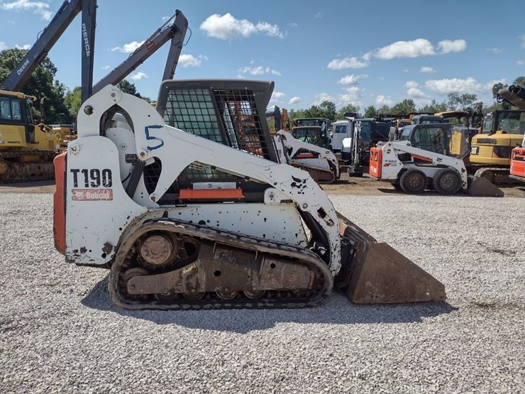 bobcat-t190-image-3