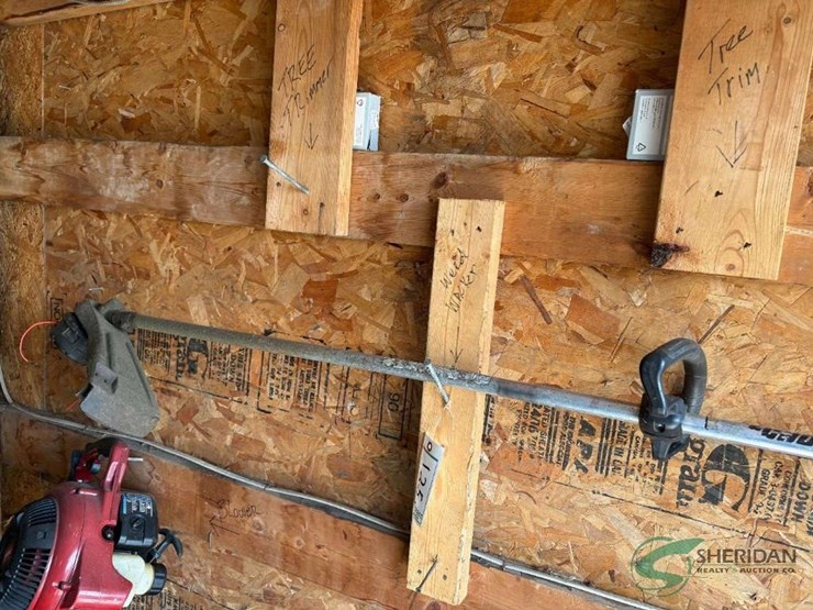 weed-whip,-blowers-and-pole-pruner-image-5