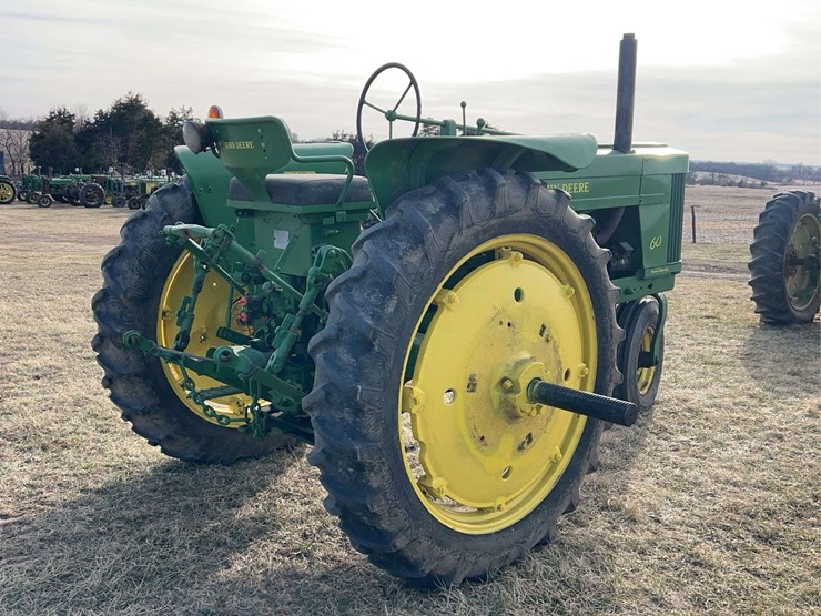 john-deere-60-image-5