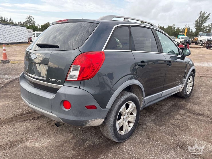 2013-chevrolet-captiva-image-3
