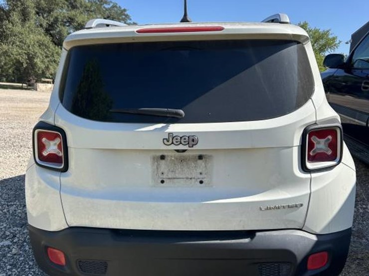 2017-jeep-renegade-image-5