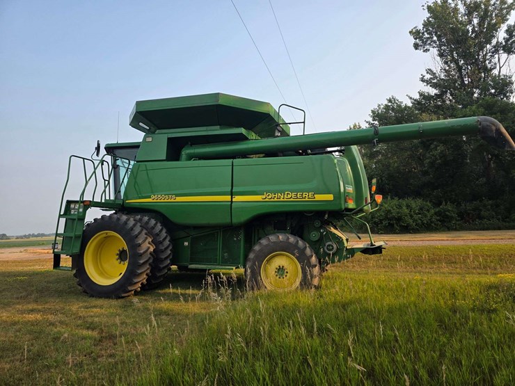2003-john-deere-9650-sts-image-21