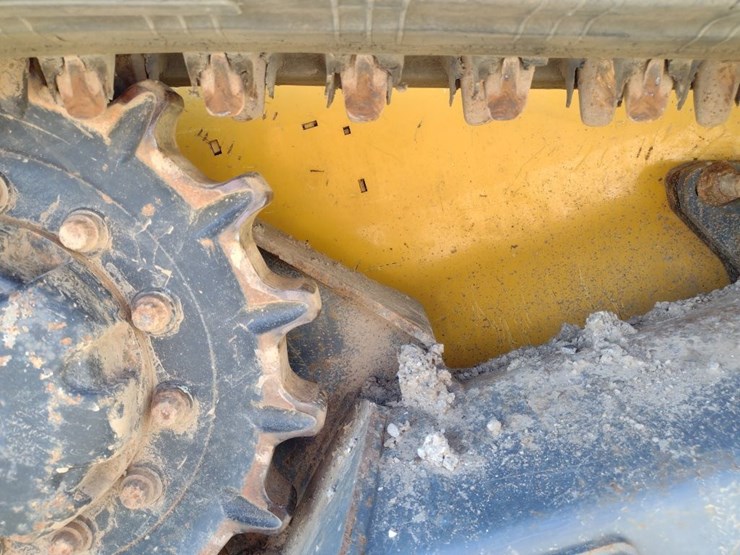 deere-317g-image-27