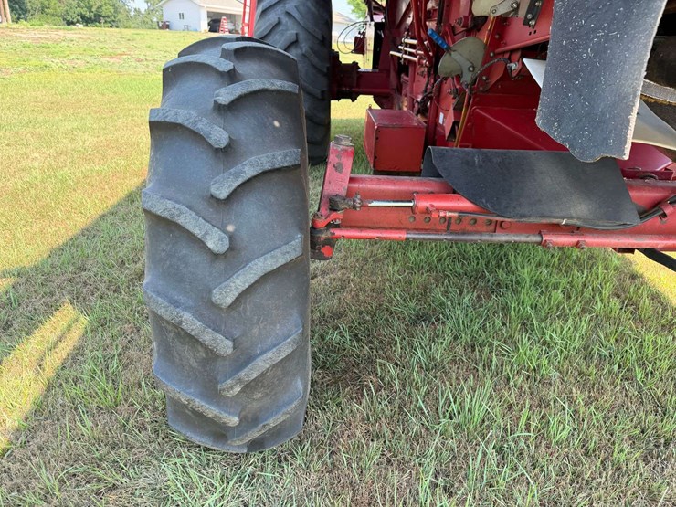 case-ih-1660-image-38