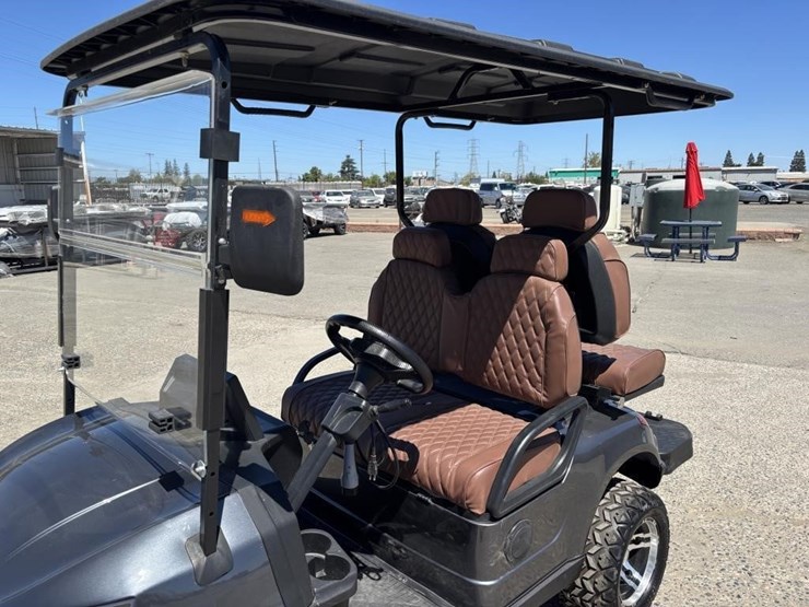2026-sdg-electric-utility-cart-image-12