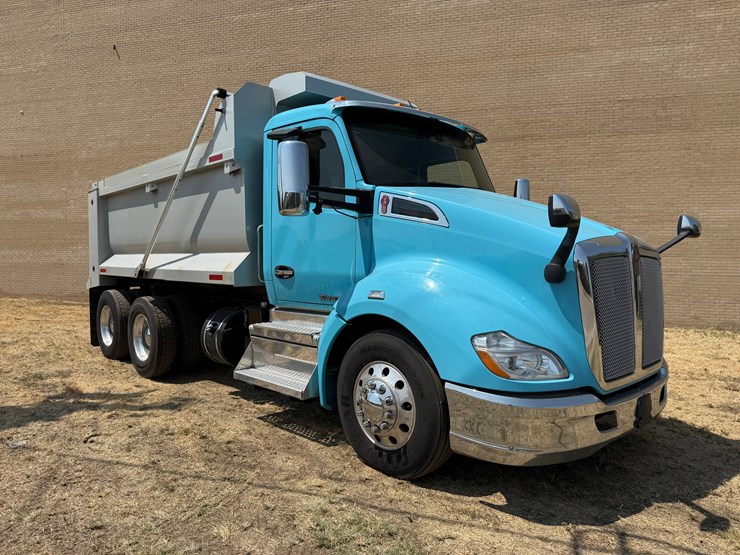 2019-kenworth-t680-image-4